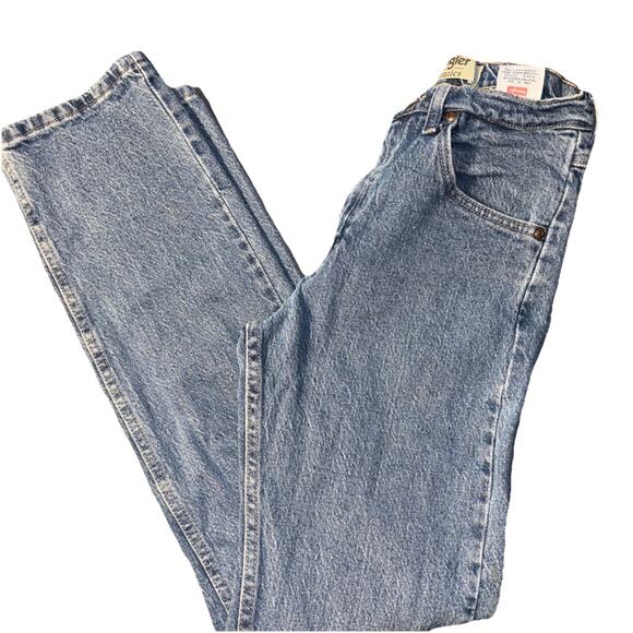 Wrangler Authentics Men's Classic 5-Pocket Relaxed Fit Cotton Jeans Size 28x 30 - Picture 8 of 9